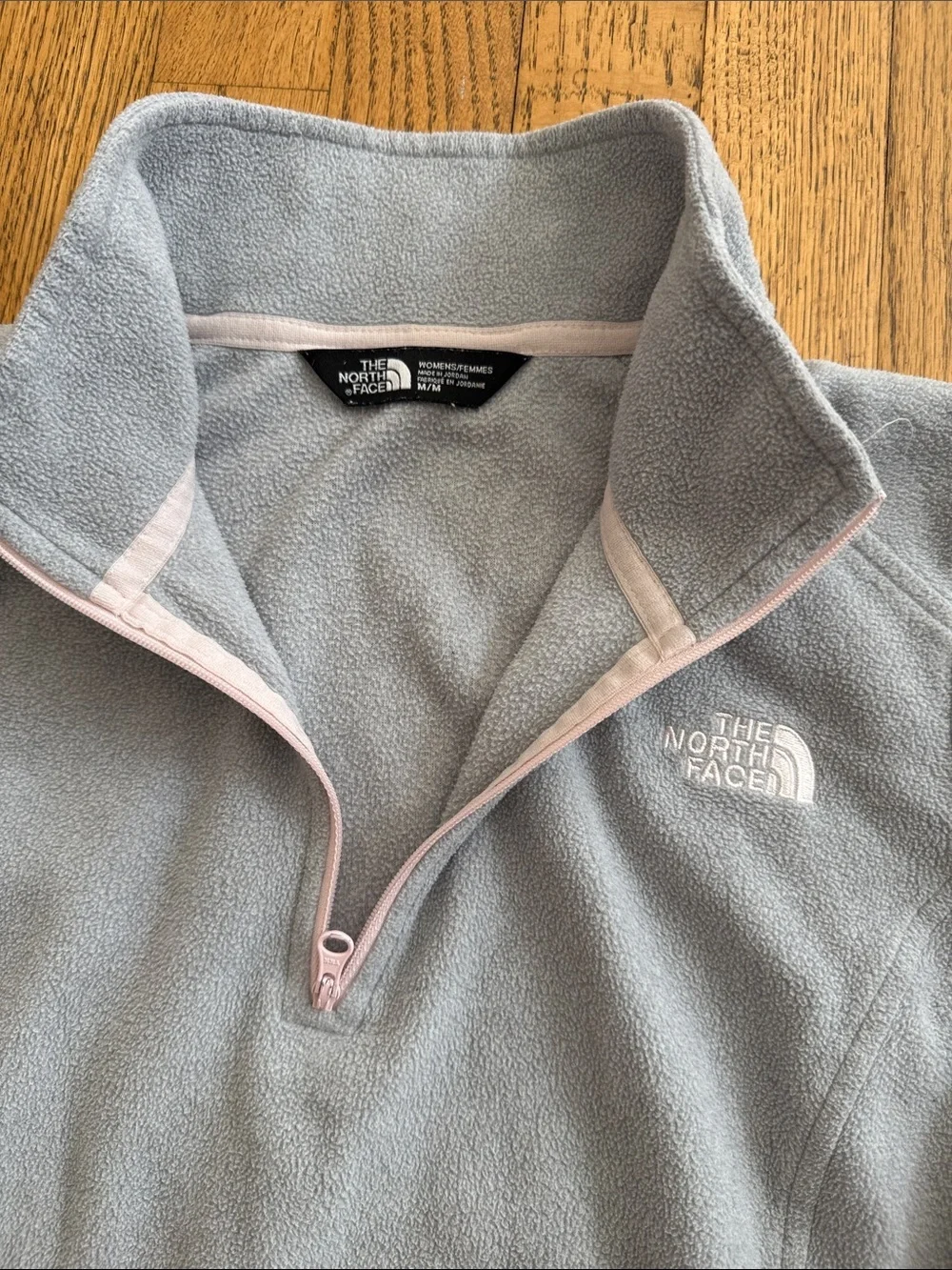 The North Face Women’s Glacier 1/4 Zip Fleece Pullover Light Blue Grey Medium - Picture 2 of 2